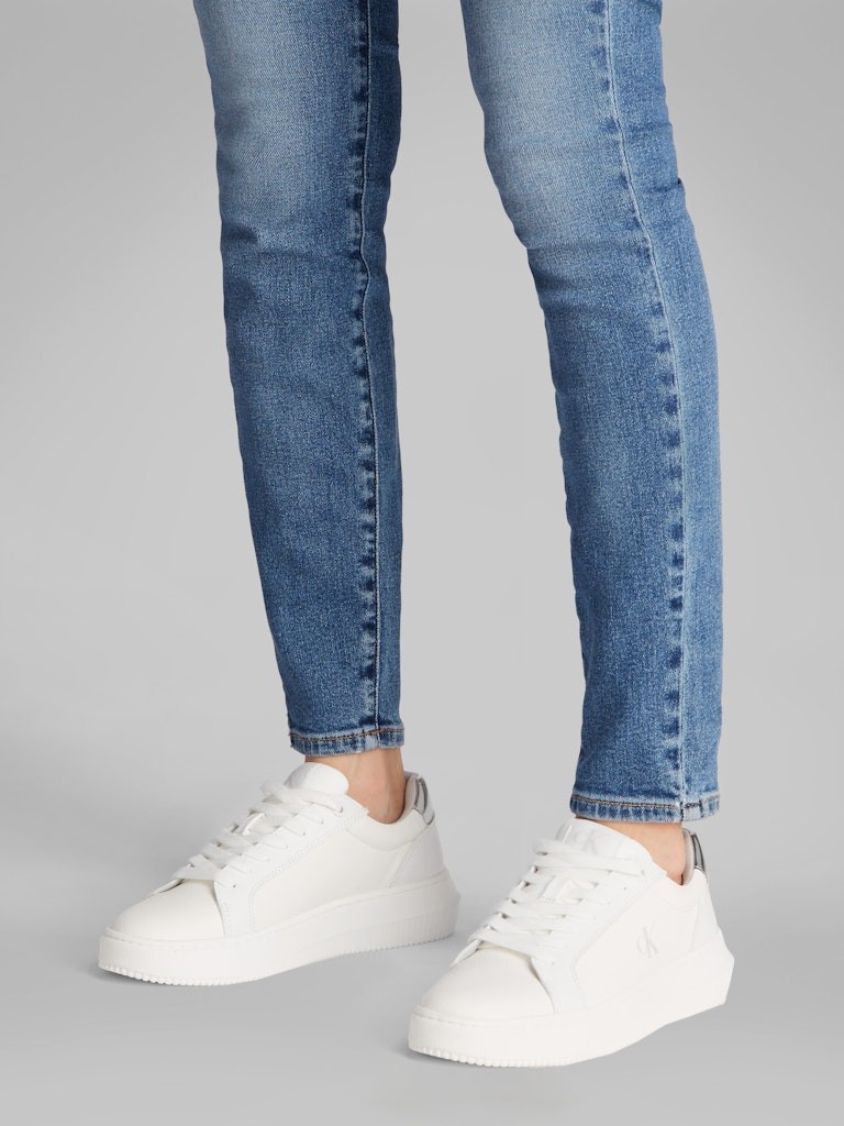Calvin Klein Deri Beyaz Kadın Kısa Taban Sneakers - YW0YW017690LI