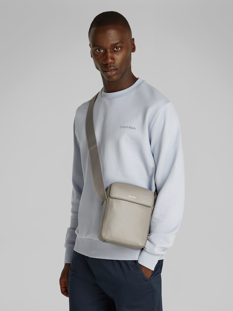 Calvin Klein Gri Erkek Çapraz Çanta - K50K512966PEO