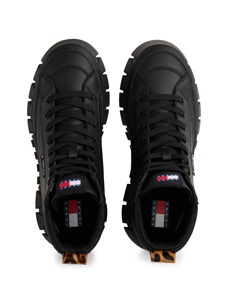 Tommy Hilfiger Kadın Siyah  Yüksek Taban Yarım Boğazlı Sneakers