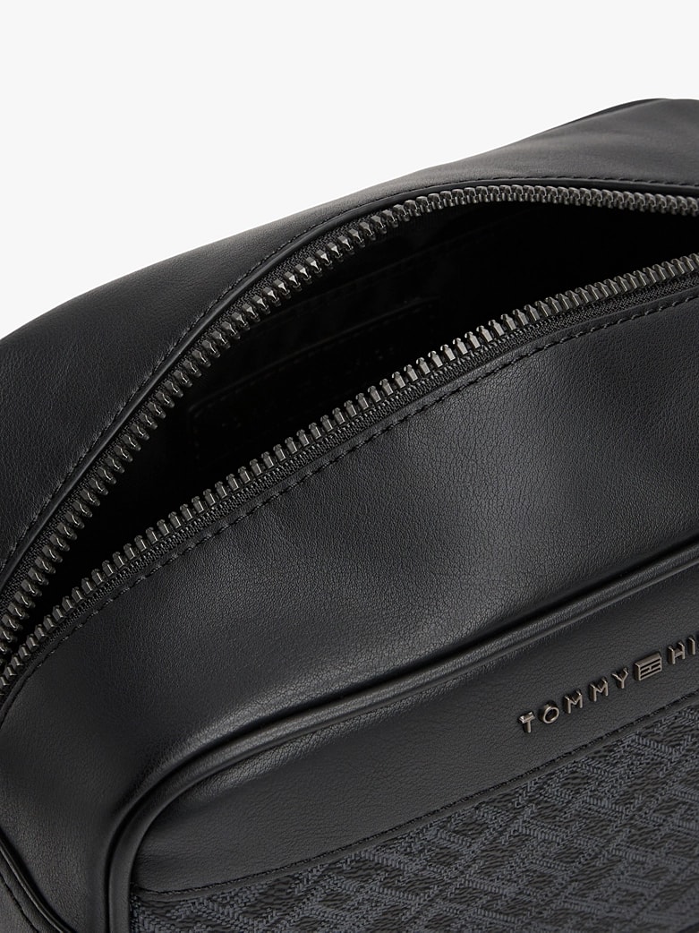 Tommy Hilfiger Erkek Washbag Siyah Çanta
