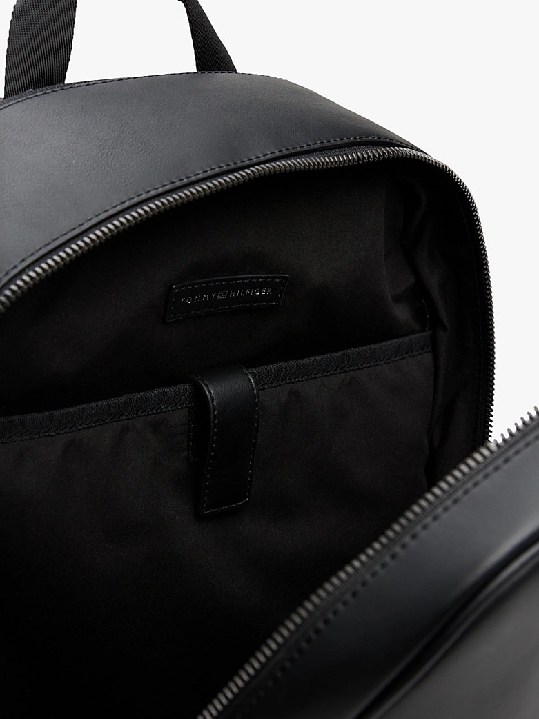 Tommy Hilfiger Erkek Monogram Dokulu Sırt Siyah Çanta