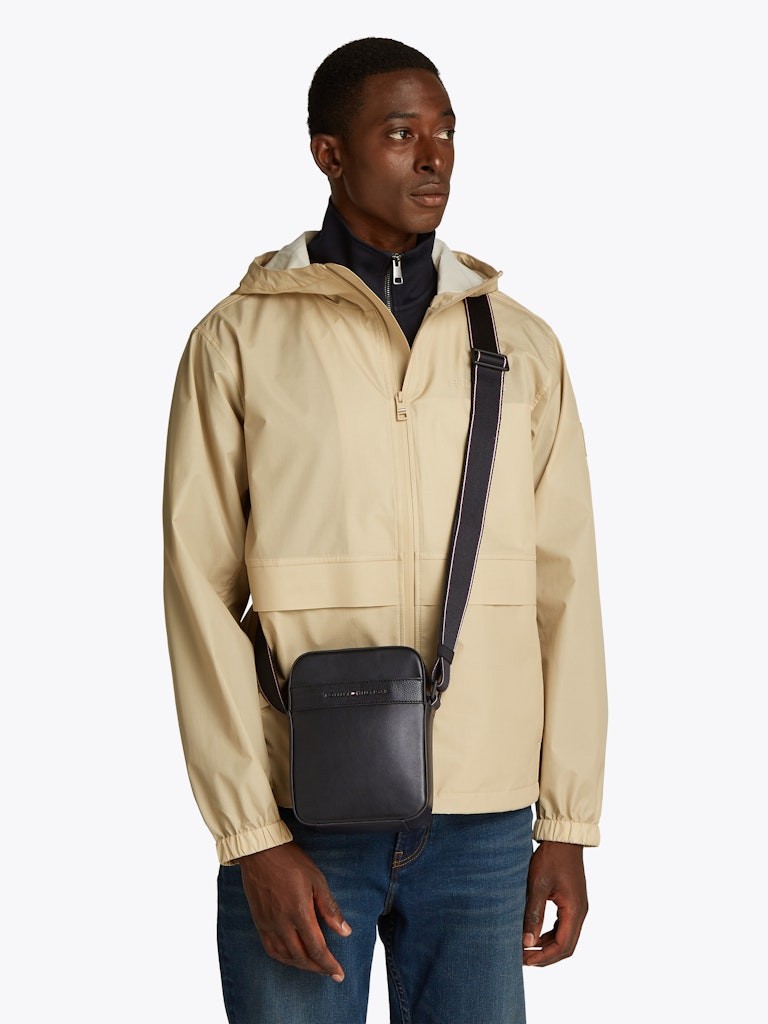 Tommy Hilfiger Siyah Erkek Çapraz Çanta - AM0AM13224BDS