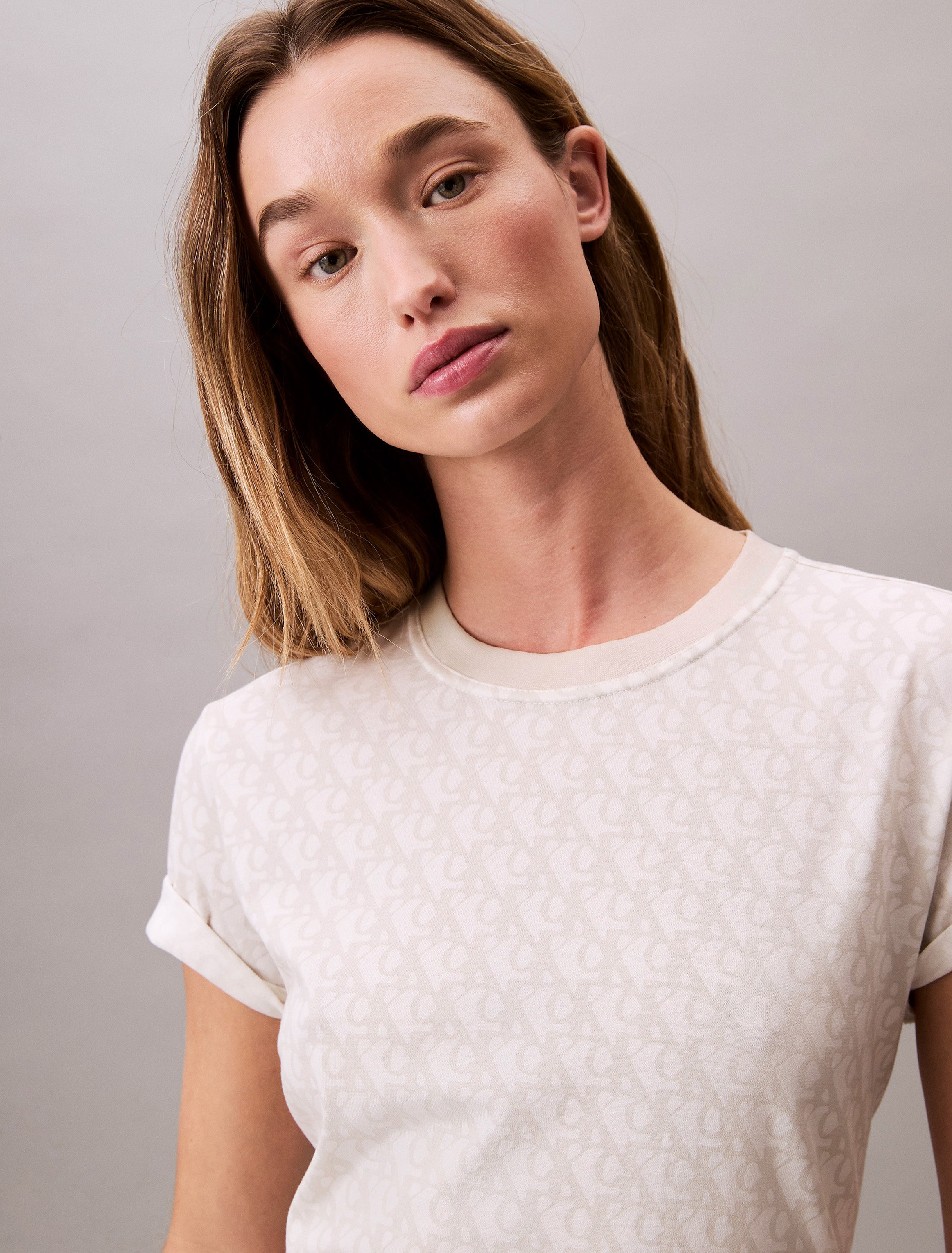 Calvin Klein Kadın Lacivert O Yaka T Shirt