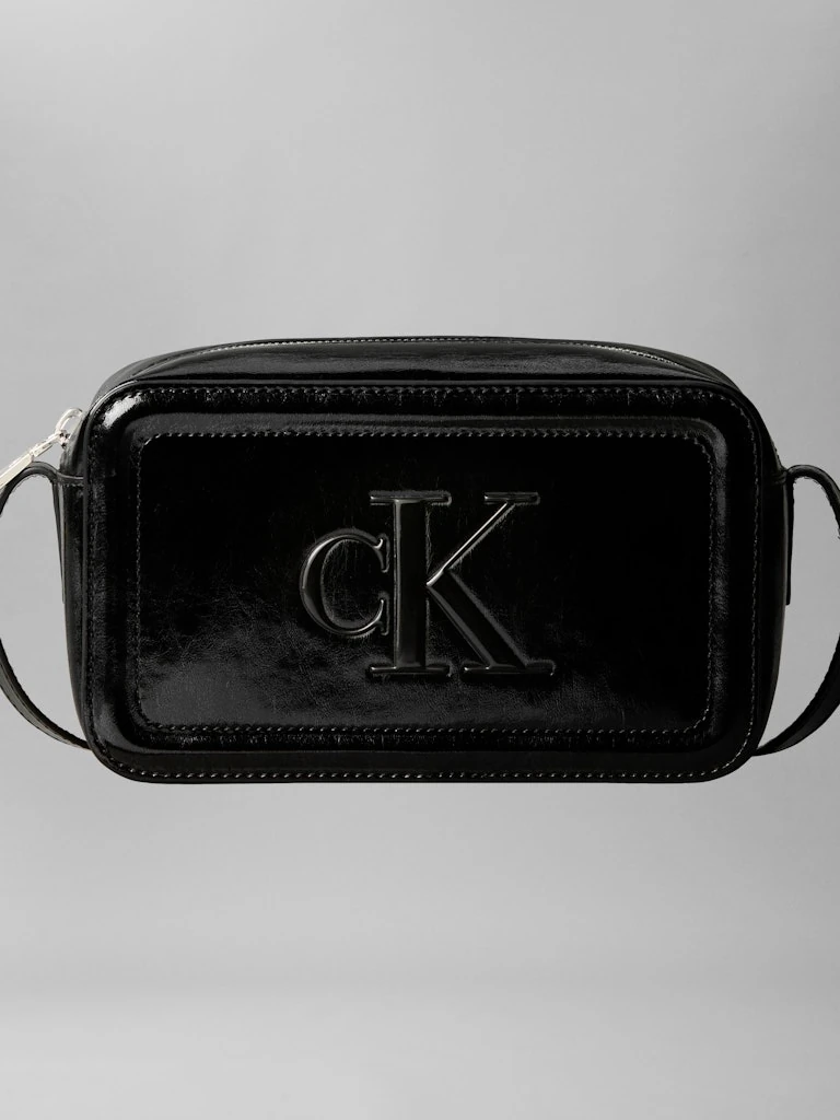 Calvin Klein Kadın Siyah Çapraz Omuz Çantası