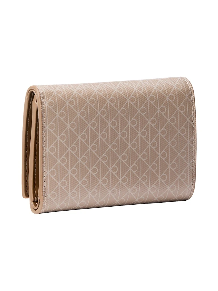 Calvin Klein Kadın 2'ye Katlanan Cüzdan