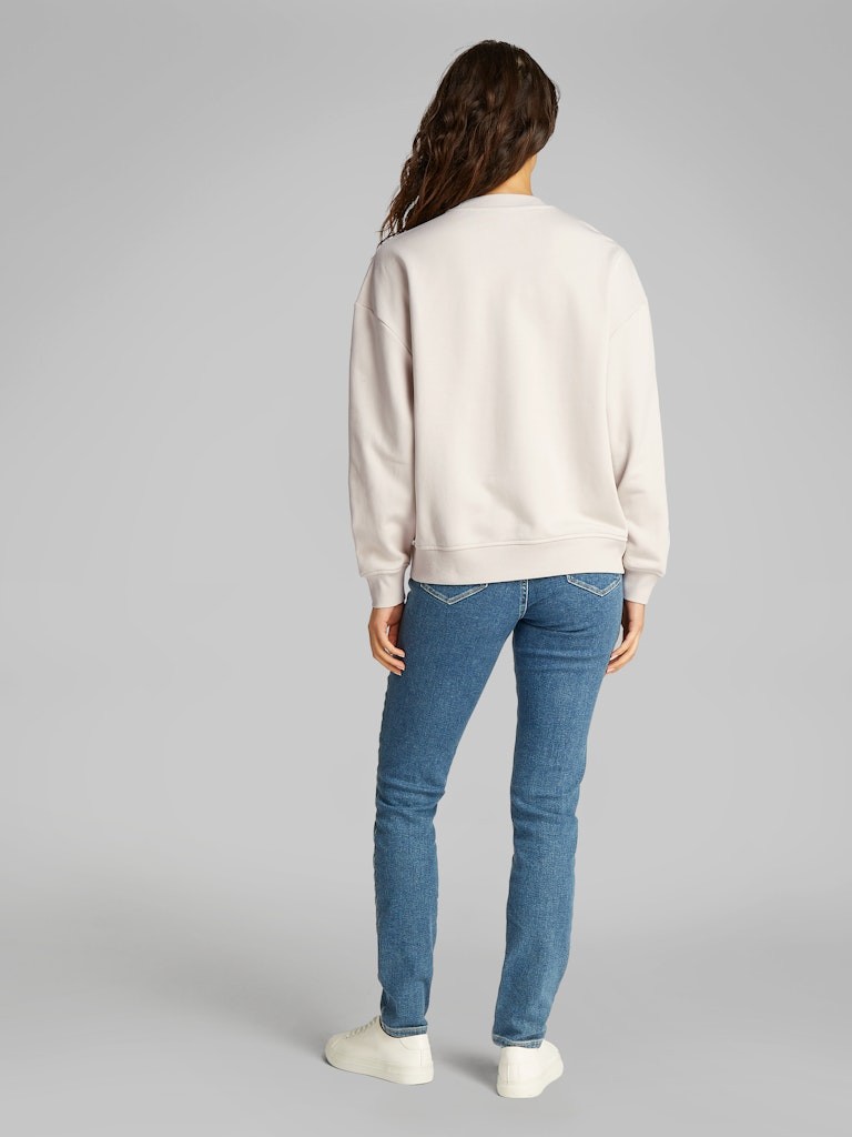 Calvin Klein Jeans Ekru Kadın Bisiklet Rahat Baskılı Sweatshirt - J20J224724PDH