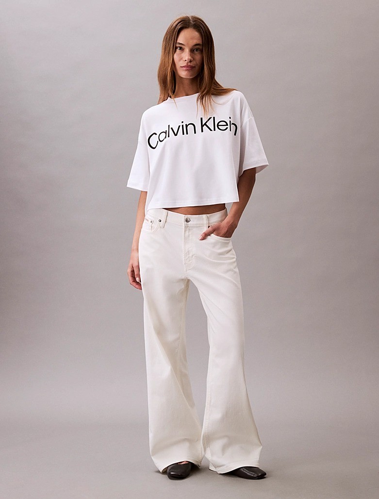 Calvin Klein Kadın Beyaz O Yaka Boxy T Shirt