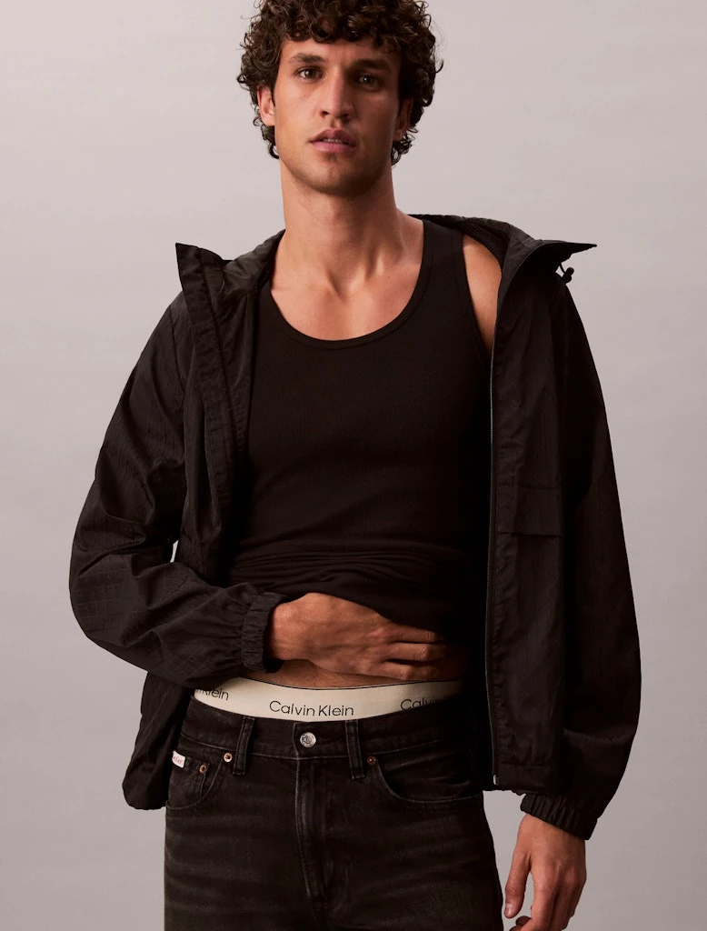 Calvin Klein Erkek Rüzgarlık Kapşonlu Siyah Mont