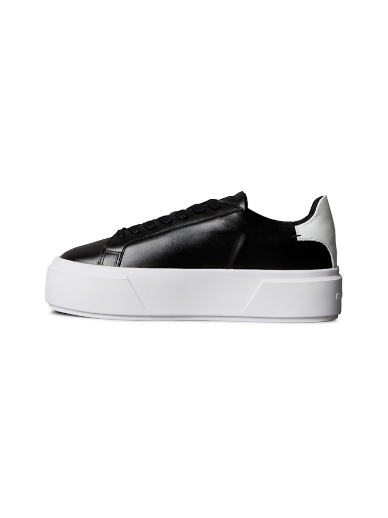 Calvin Klein Kadın Siyah Deri Kısa Taban Flatform Sneakers