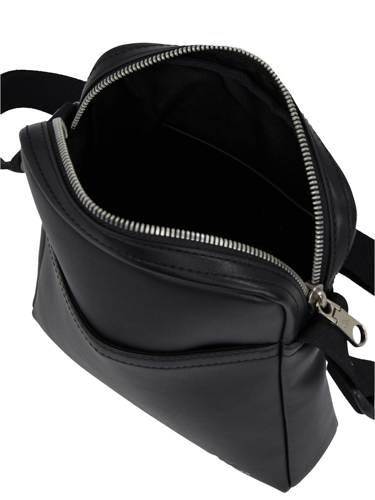 Calvin Klein Siyah Erkek Çapraz Çanta - LV04G3014GUB1