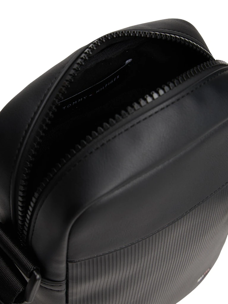 Tommy Hilfiger Erkek Siyah Çapraz El Çantası
