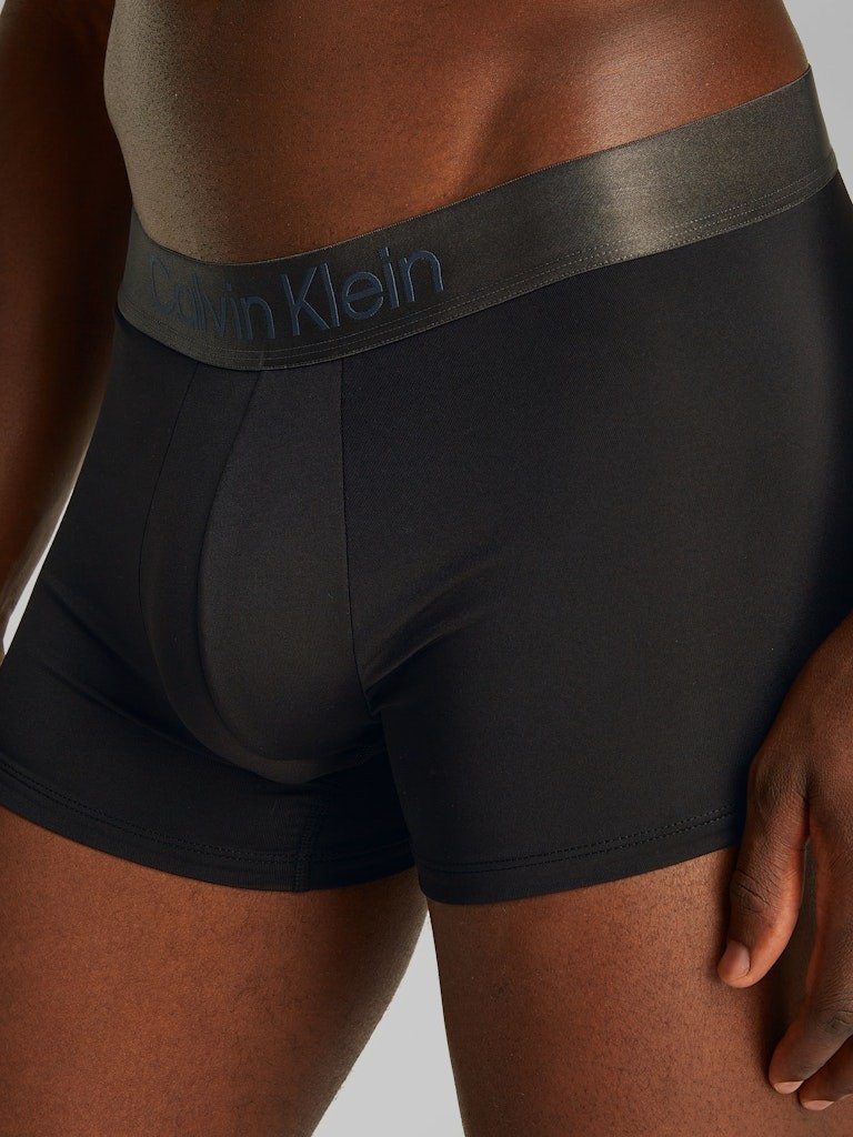 Calvin Klein Poliamid Siyah Erkek Klasik Boxer - LV00NB4269UB1