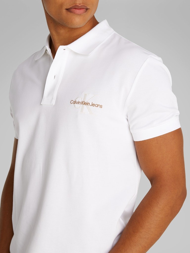 Calvin Klein Organik Pamuk Beyaz Erkek Kısa Kollu Düğmeli Polo Yaka T-Shirt - J30J3256640K4