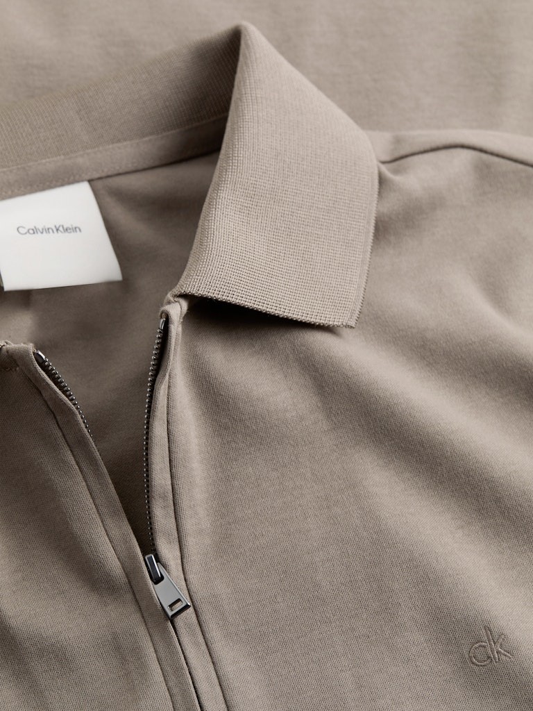 Calvin Klein Organik Pamuk Vizon Erkek Kısa Kollu Fermuarlı Polo Yaka T-Shirt - K10K112754PB8