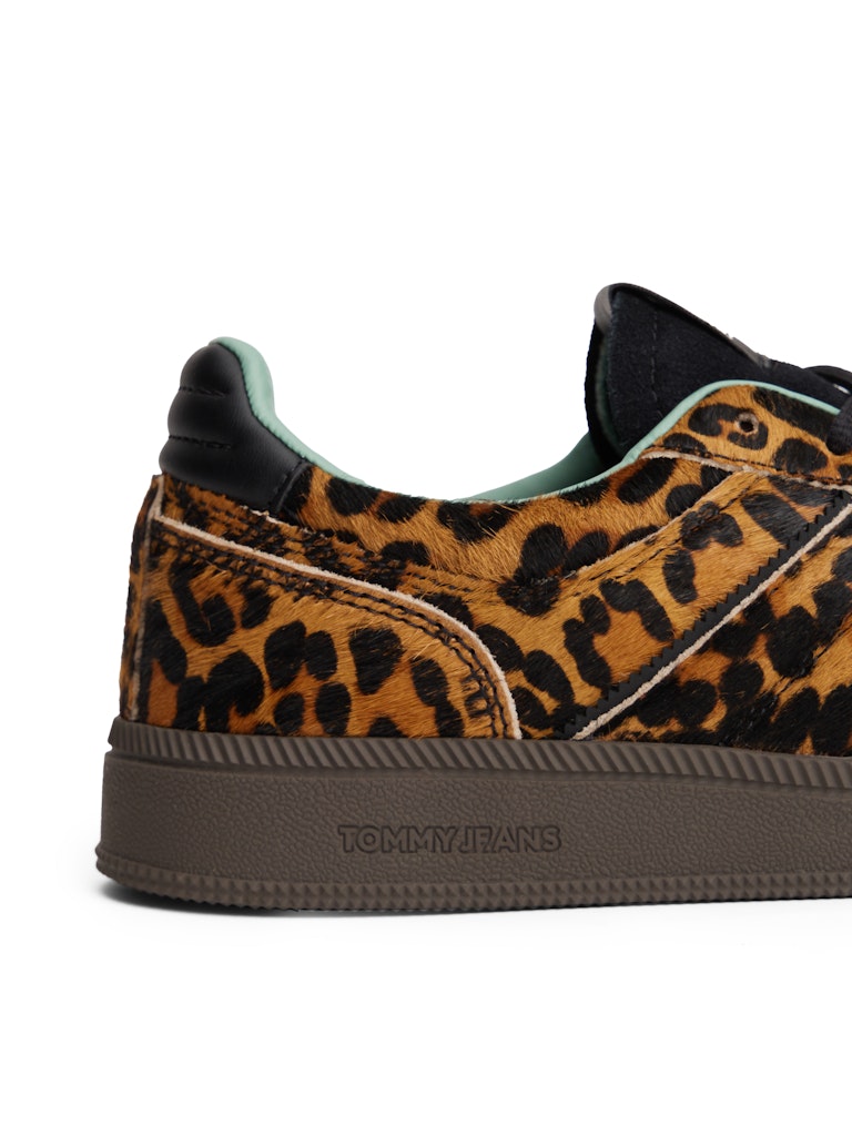 Tommy Hilfiger Kadın Kısa Taban Bej Sneakers