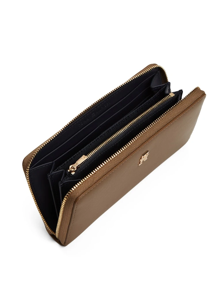 Tommy Hilfiger Kadın Haki Fermuarlı Cüzdan