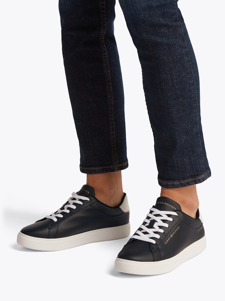 Tommy Hilfiger Siyah Kadın Kısa Taban Sneakers - FW0FW08320BDS