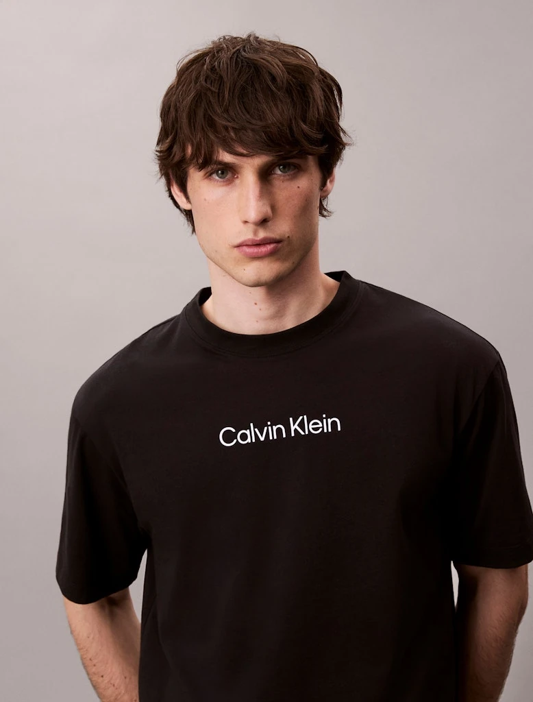 Calvin Klein Erkek Siyah Pamuk O Yaka Kısa Kolu T-Shirt