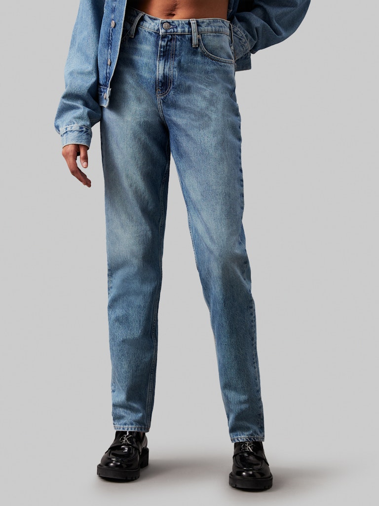 Calvin Klein Kadın Mom Jean Pantolon