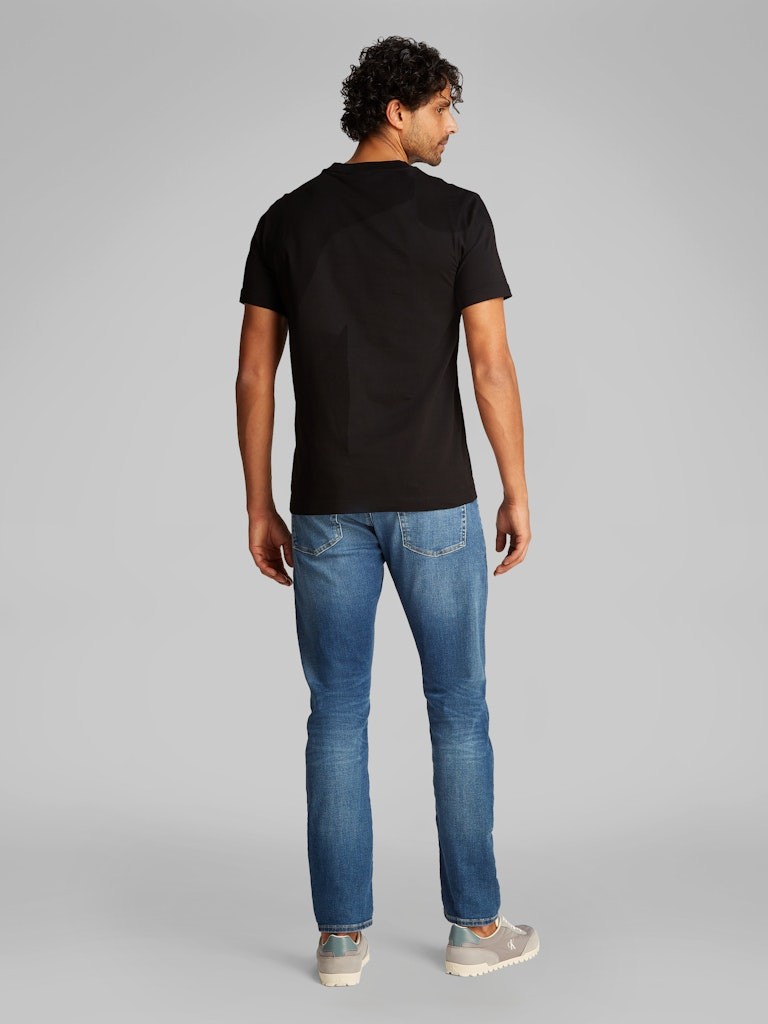 Calvin Klein Rejeneratif Pamuk Siyah Erkek Kısa Kollu T-Shirt - J30J327100BEH