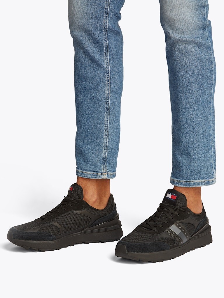 Tommy Hilfiger Süet Siyah Erkek Kısa Taban Sneakers - EM0EM01537BDS