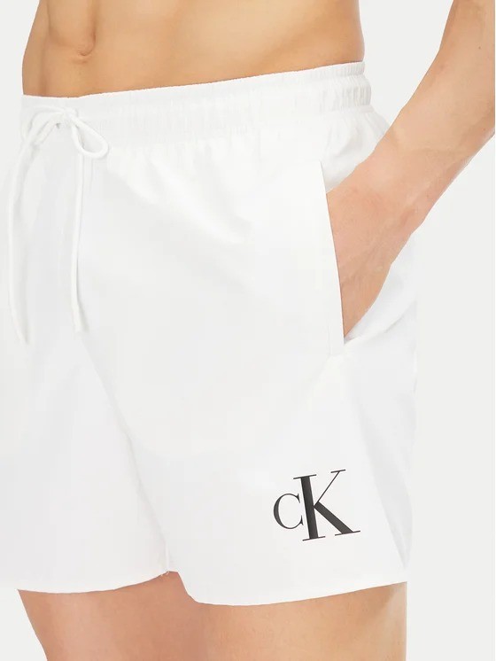 Calvin Klein Beyaz Erkek Deniz Şortu - KM0KM01101YCD