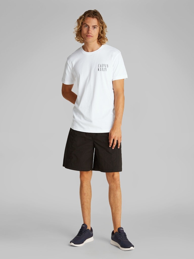 Calvin Klein Rejeneratif Pamuk Beyaz Erkek Kısa Kollu T-Shirt - J30J327478YAF