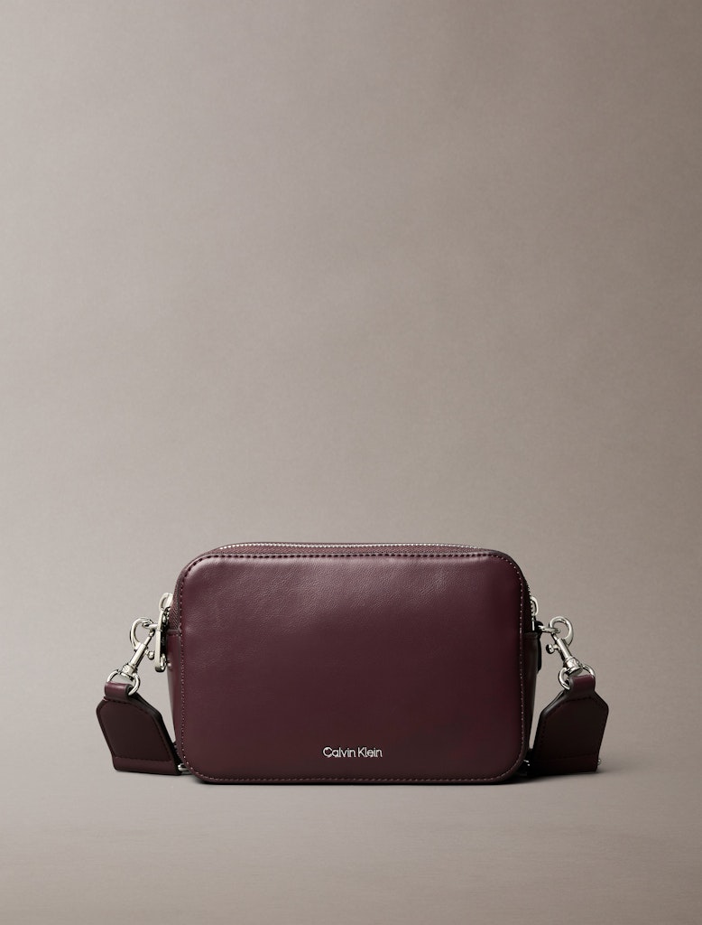 Calvin Klein Kadın Kahverengi  Çapraz  El Çantası