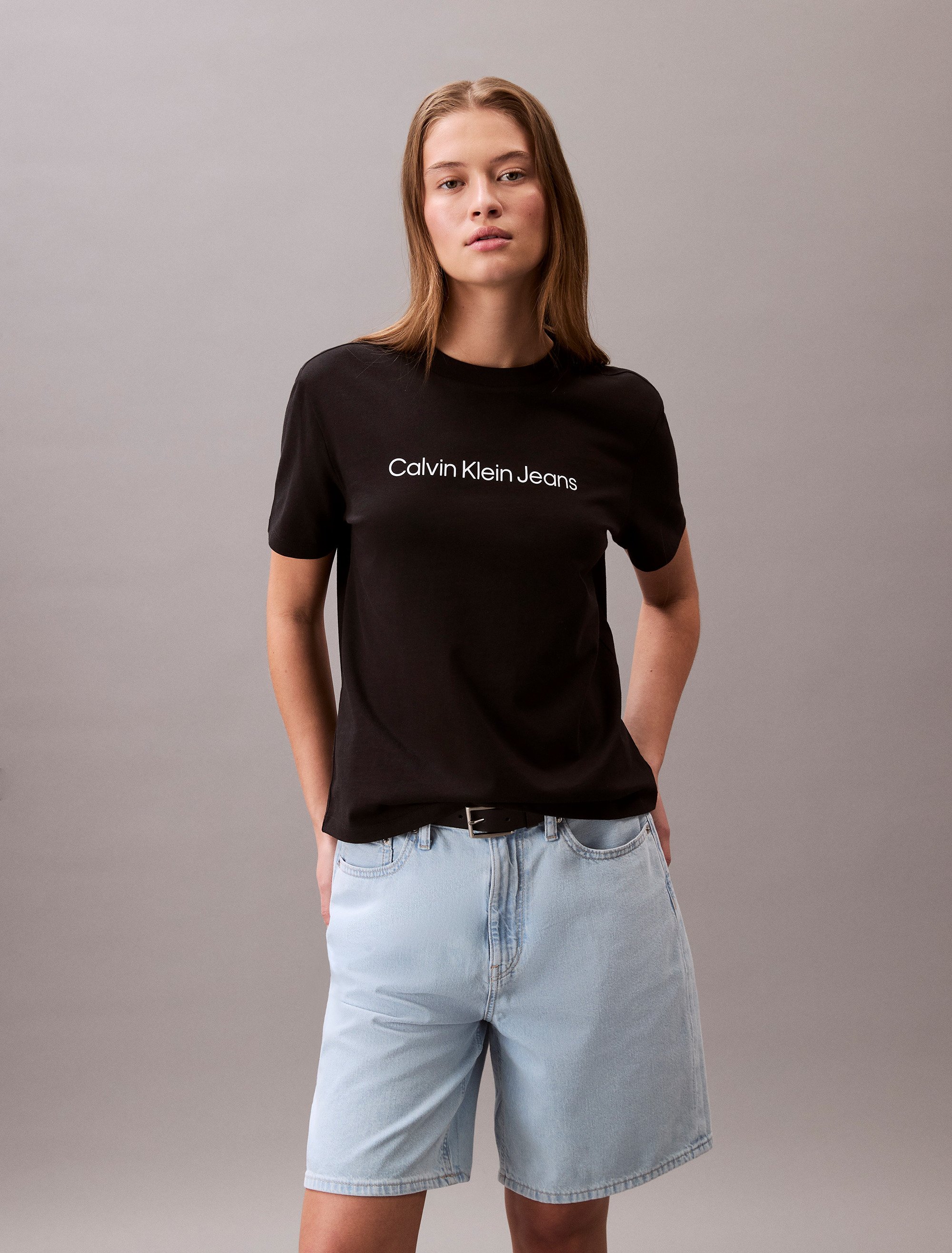 Calvin Klein Kadın Siyah O Yaka T Shirt