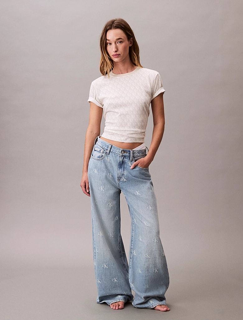 Calvin Klein Kadın Monogram Klasik Beyaz Tişört