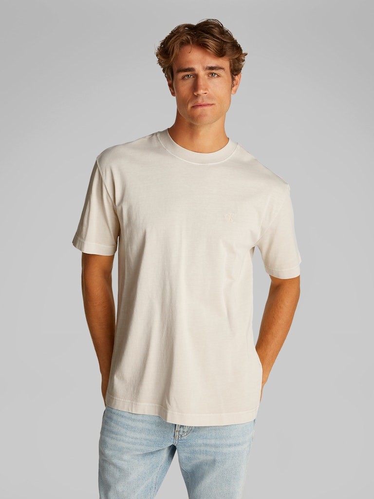 Calvin Klein Rejeneratif Pamuk Gri Erkek Kısa Kollu T-Shirt - J30J327488PDV