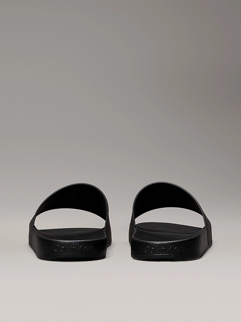 Calvin Klein Siyah Erkek Tek Bantlı Terlik - HM0HM00455BEH