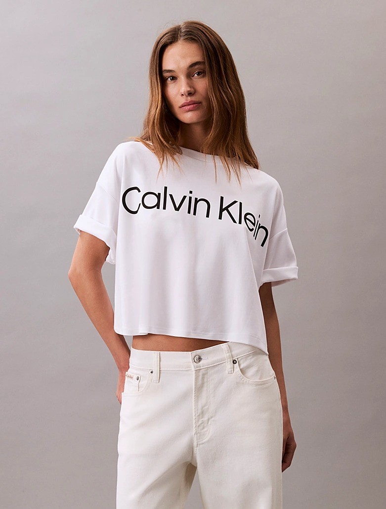 Calvin Klein Kadın Beyaz O Yaka Boxy T Shirt
