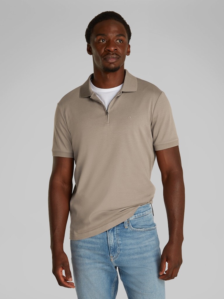 Calvin Klein Organik Pamuk Vizon Erkek Kısa Kollu Fermuarlı Polo Yaka T-Shirt - K10K112754PB8
