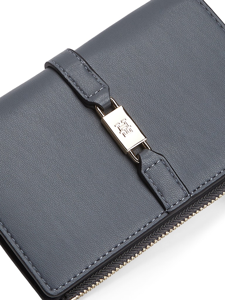 Tommy Hilfiger Kadın Gri 2'ye Katlanan Cüzdan