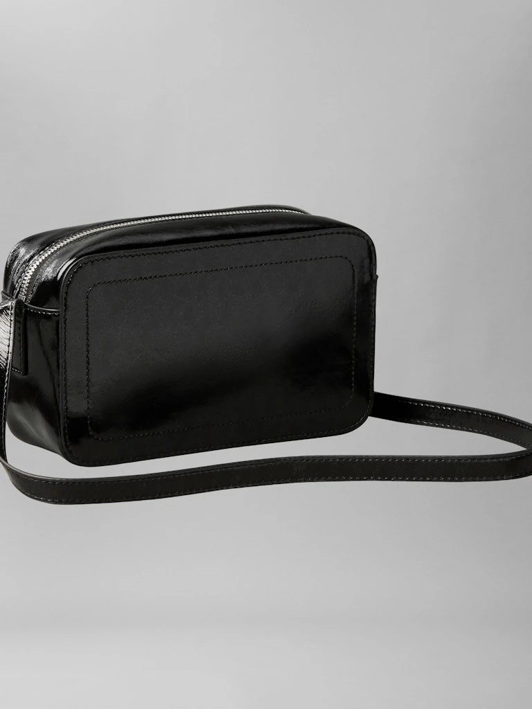 Calvin Klein Kadın Siyah Çapraz Omuz Çantası