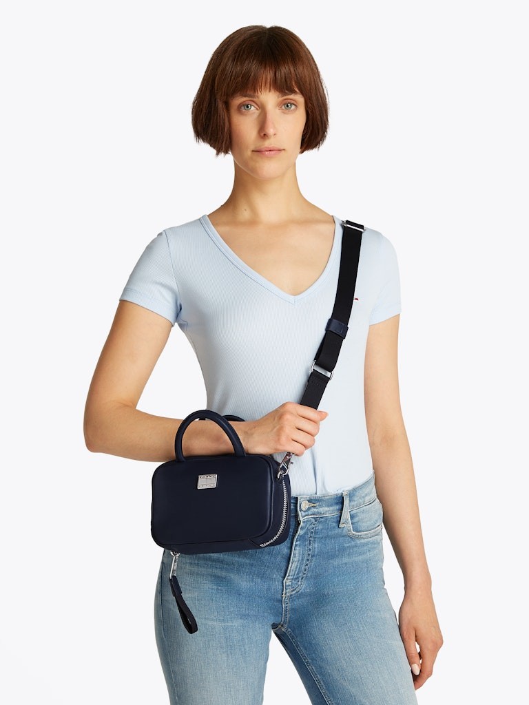Tommy Hilfiger Mavi Kadın Çapraz Çanta - AW0AW17294C1G