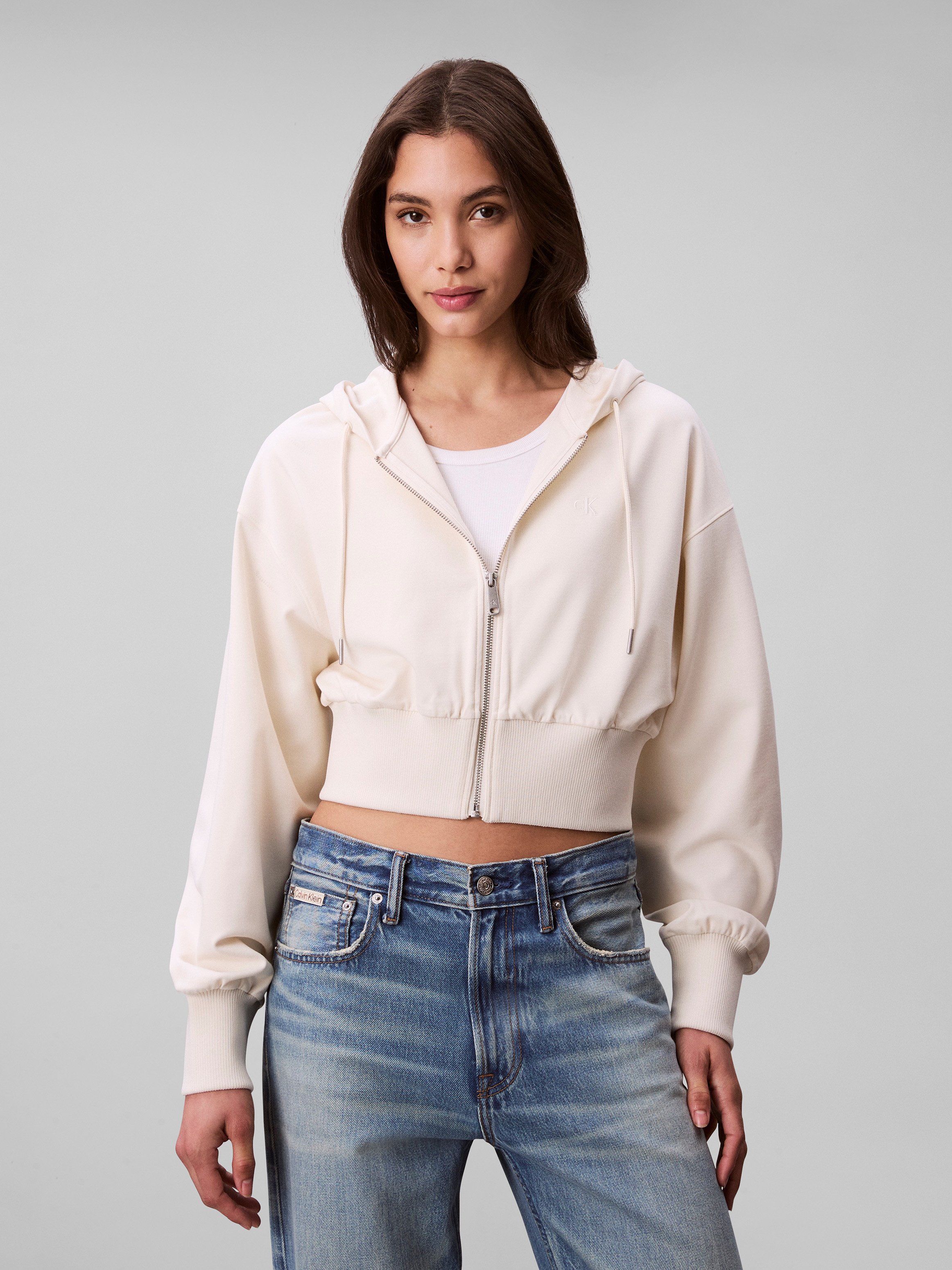 Calvin Klein Kadın Beyaz Tam Fermuarlı Sweatshirt