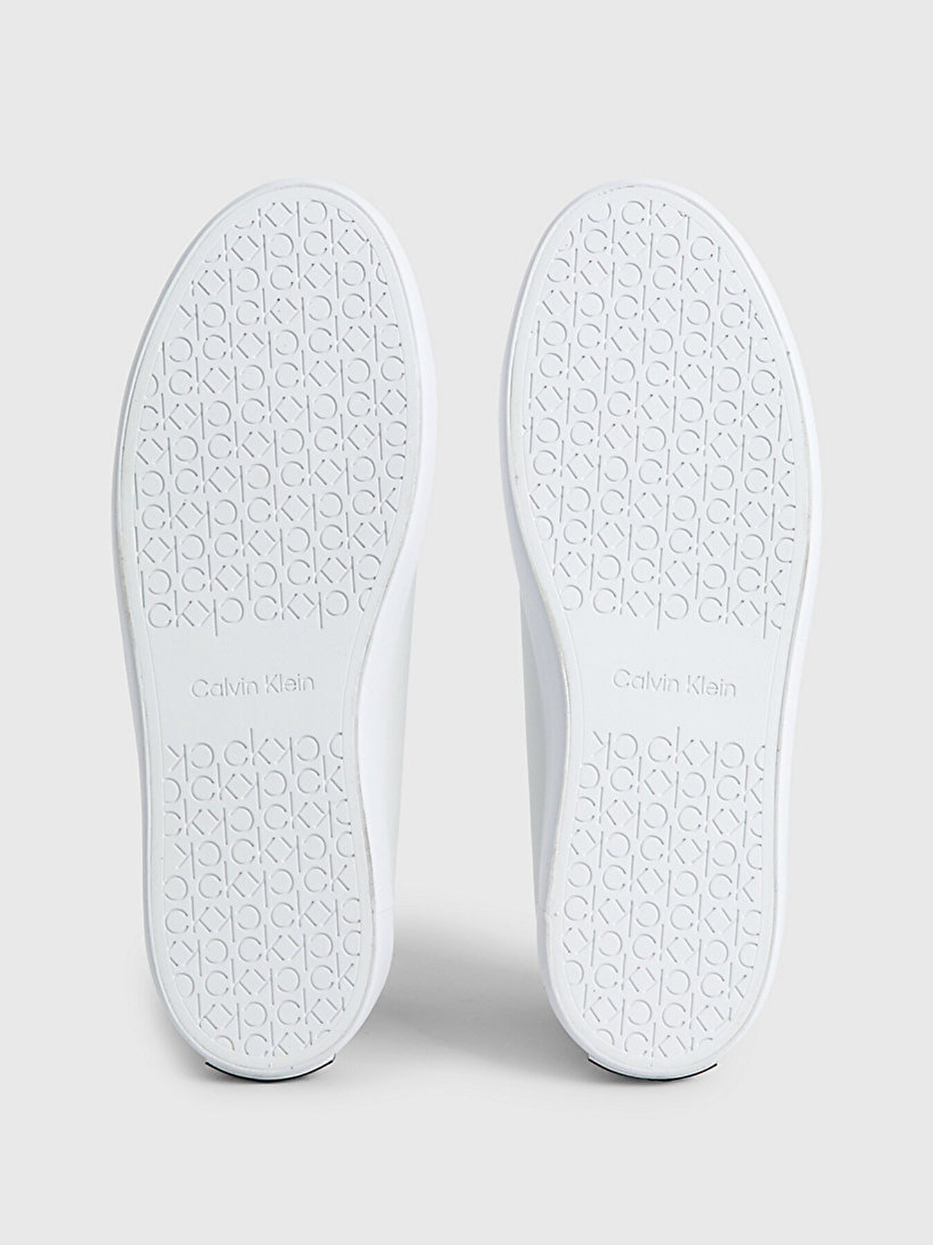 Calvin Klein Kadın Beyaz Kısa Taban Sneakers