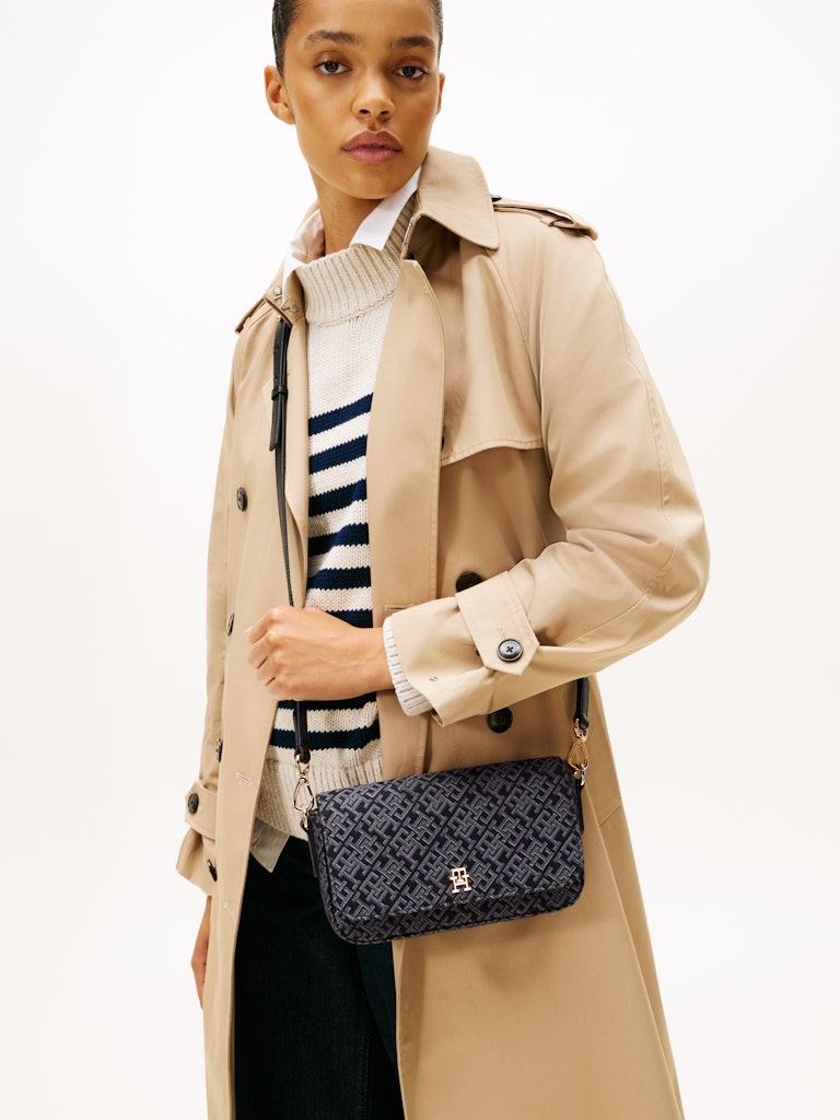 Tommy Hilfiger Kadın Siyah  Çapraz  El Çantası