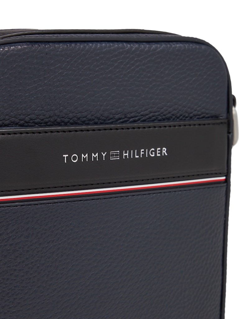 Tommy Hilfiger Erkek Corp Mini Çapraz Lacivert Çanta - AM0AM13303DW6