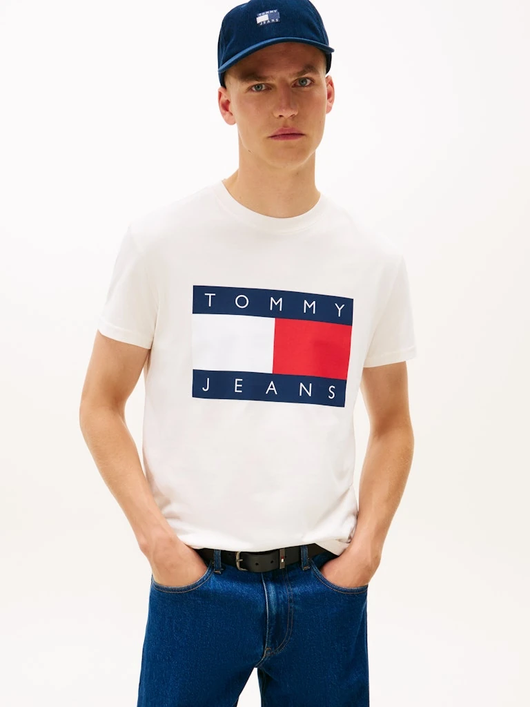 Tommy Hilfiger Erkek Beyaz Pamuk O Yaka Bayraklı T-Shirt