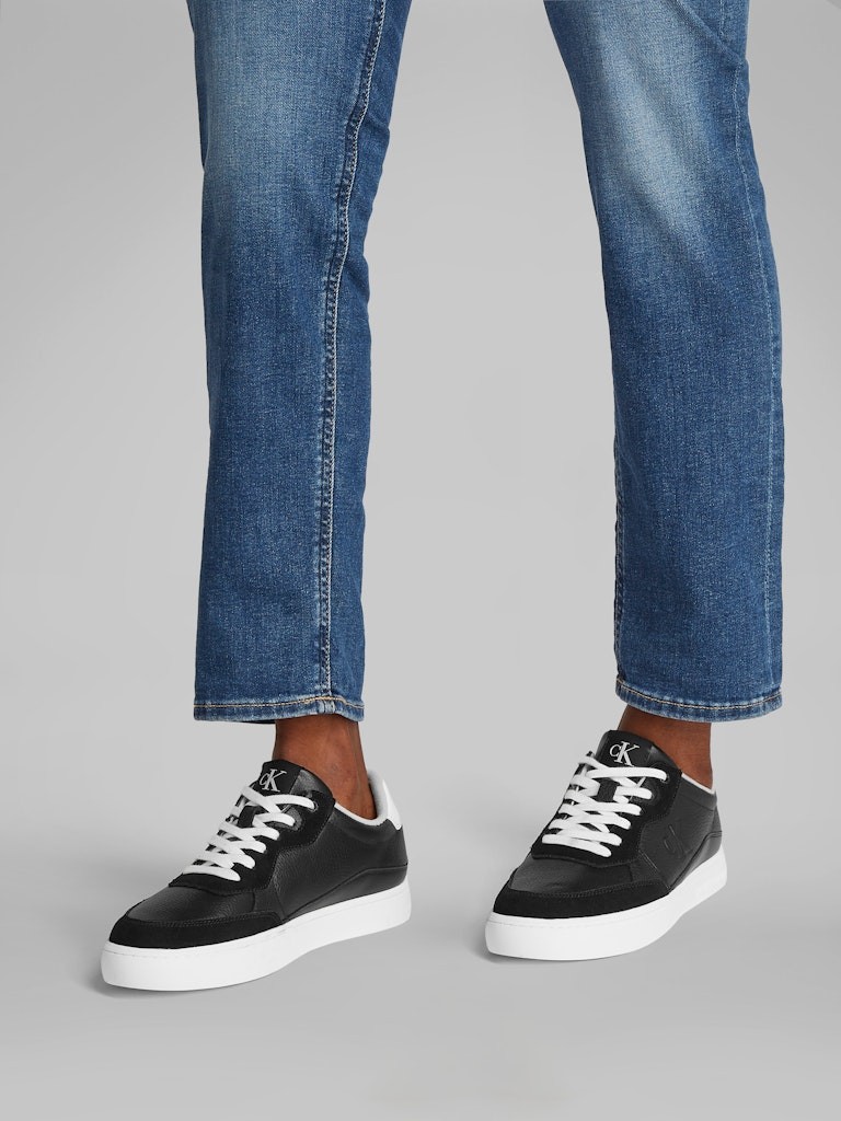 Calvin Klein Deri Siyah Erkek Kısa Taban Sneakers - YM0YM011530GM