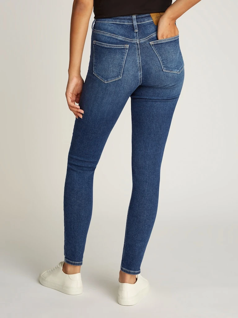 Calvin Klein Kadın Rise Straight Jean Pantolon