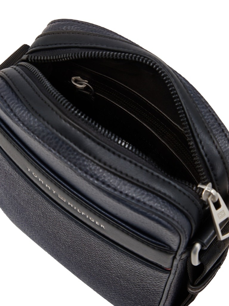 Tommy Hilfiger Erkek Corp Mini Çapraz Lacivert Çanta - AM0AM13303DW6