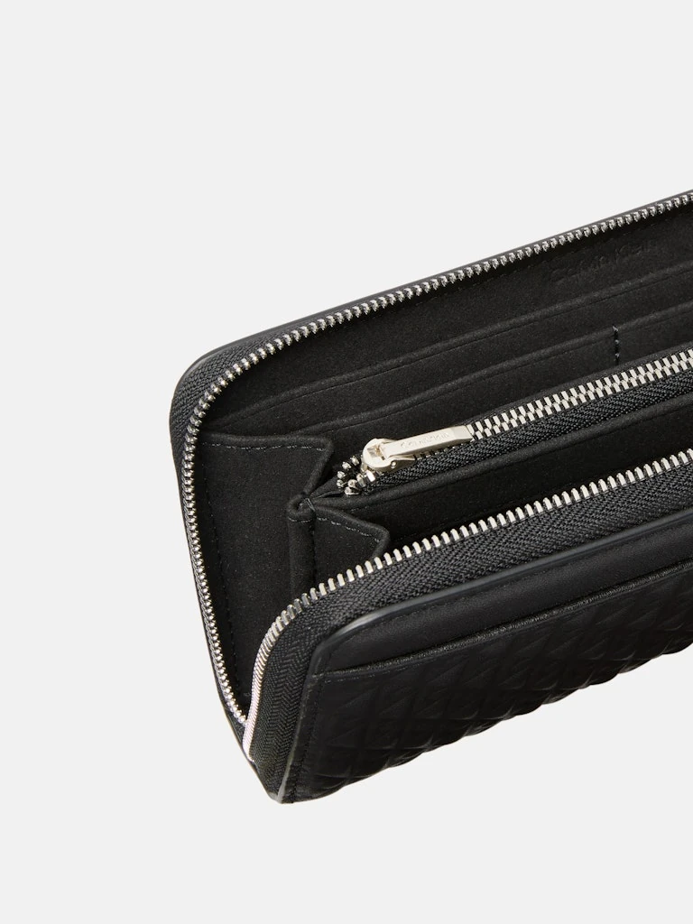 Calvin Klein Kadın Siyah Deri Fermuarlı Cüzdan