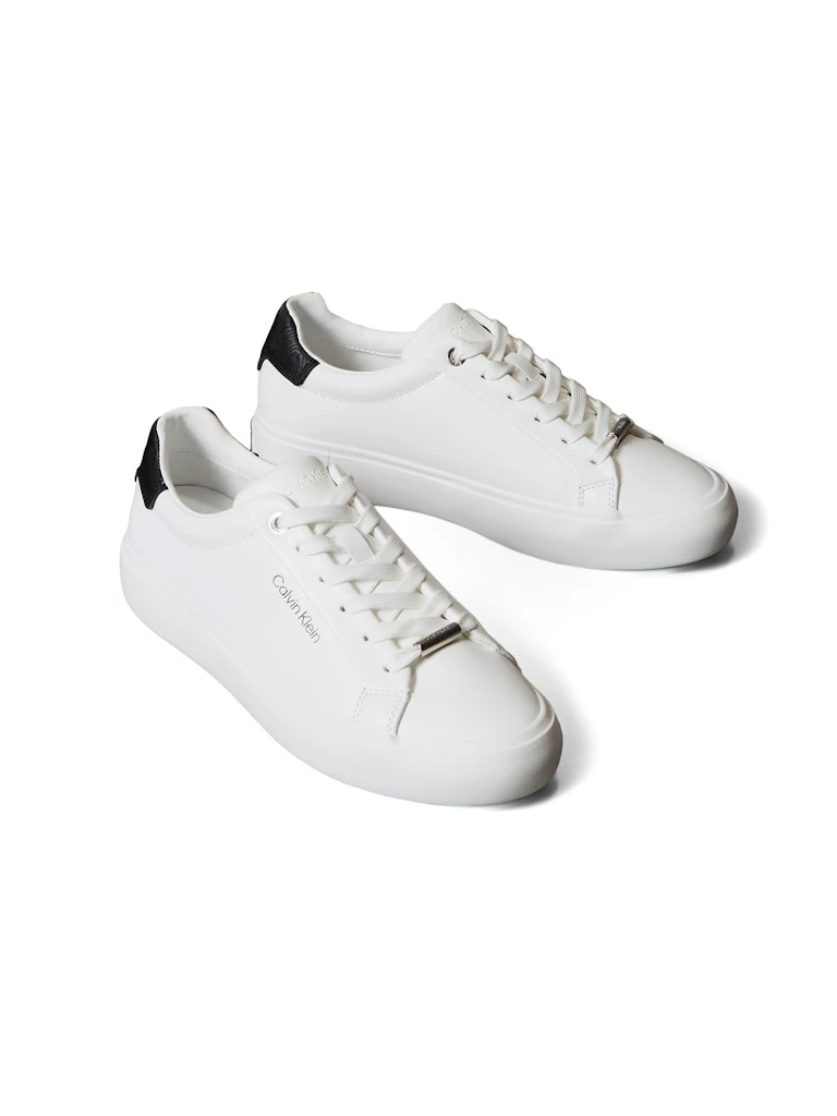 Calvin Klein Kadın Beyaz Deri Kısa Taban Klasik Sneakers