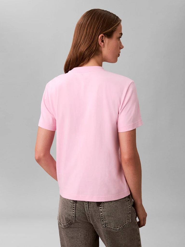 Calvin Klein Kadın Pempe Pamuk O Yaka Kısa Kolu T-Shirt