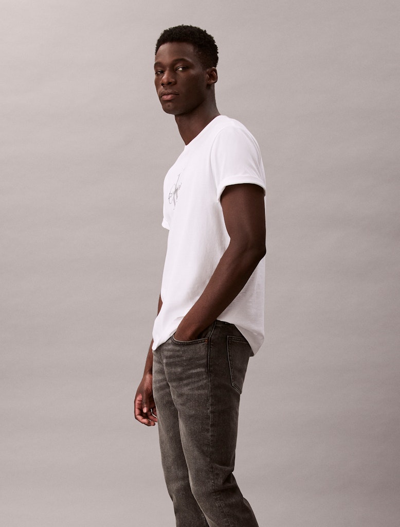Calvin Klein Erkek Gri Dar Kesim Taper Jean Pantolon