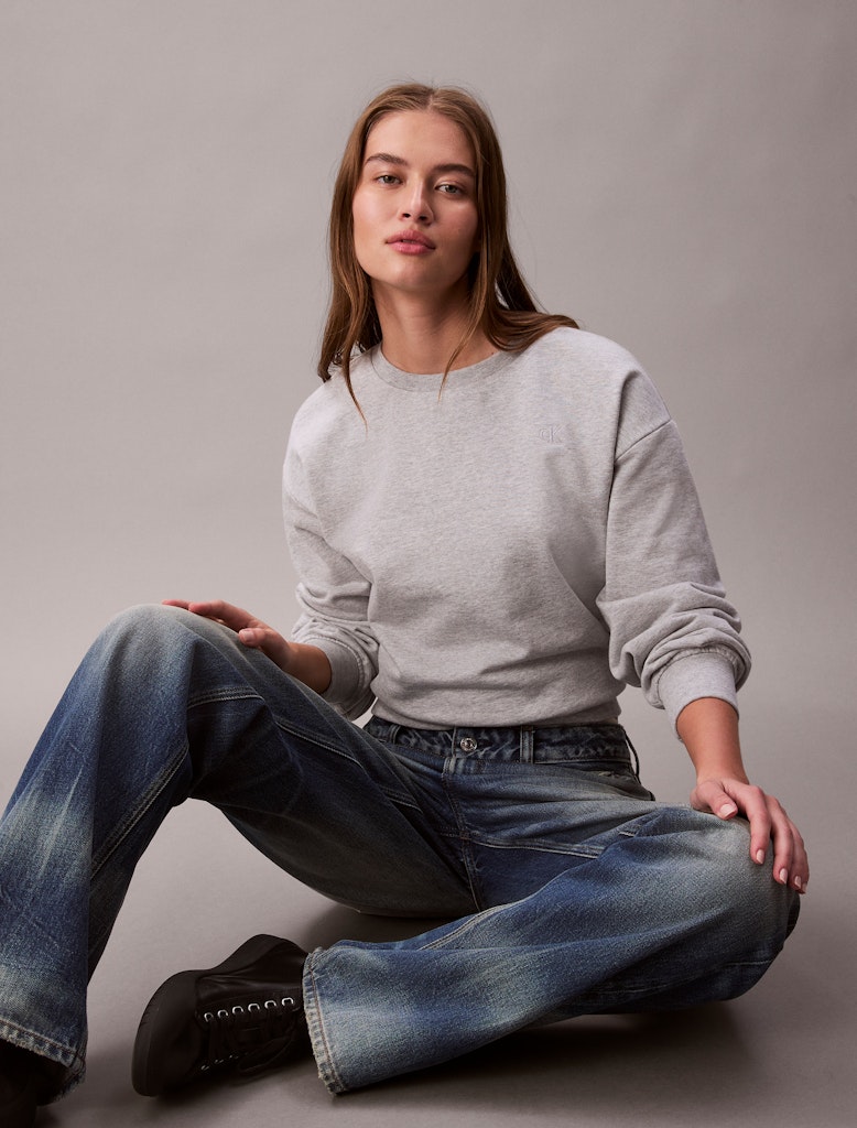 Calvin Klein Kadın Gri Pamuk O Yaka  Sweatshirt
